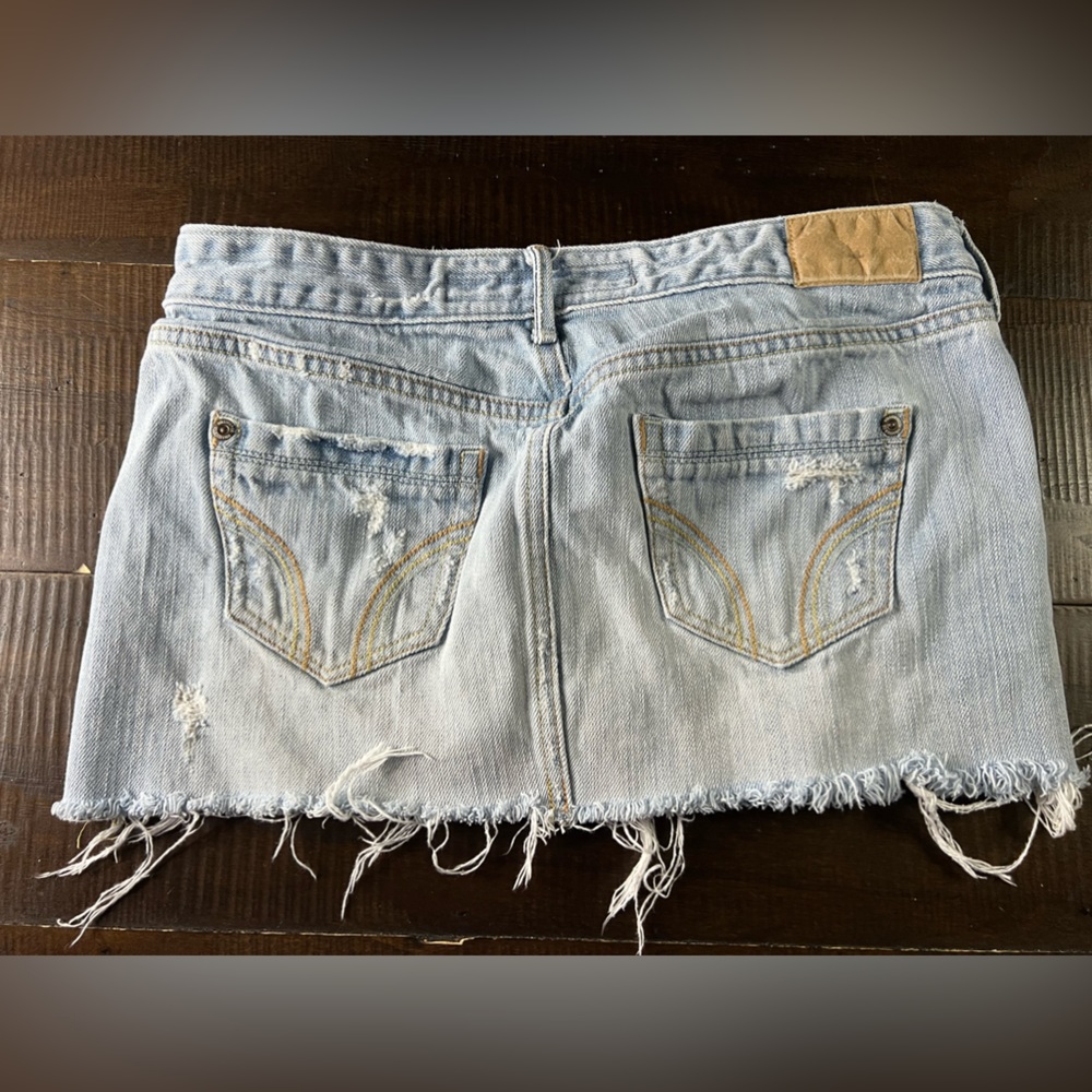 Hollister Micro Mini Destroyed Jean Skirt - 1 - Picture 3 of 4